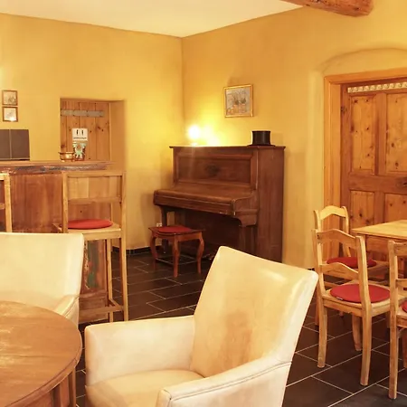 Zum Hirschstein Appartement
