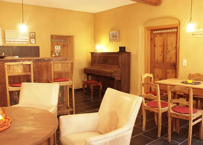 Zum Hirschstein Daire